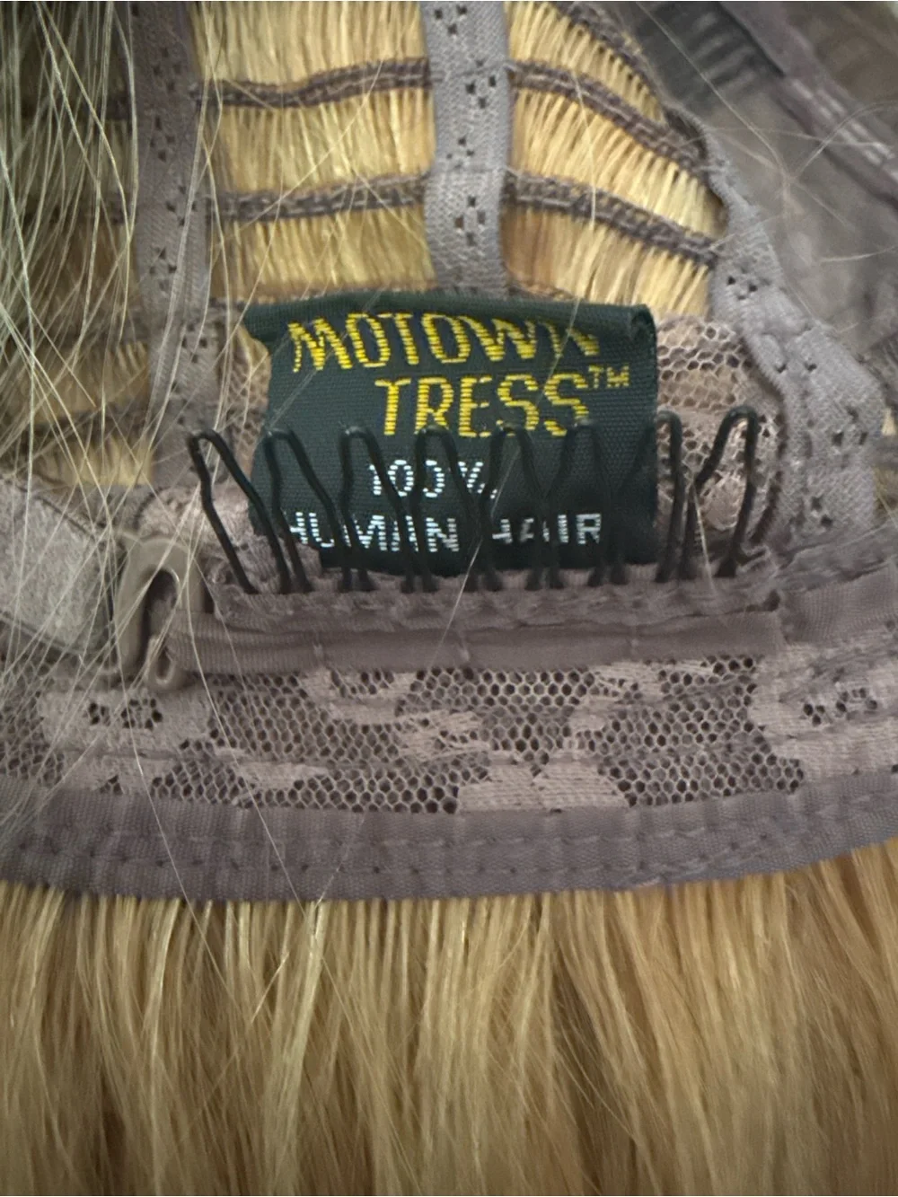RARE HOT ITEM! Motown Tress OT4/27 Remy Human Hair Deep Part Lace Wig LIKE NEW!